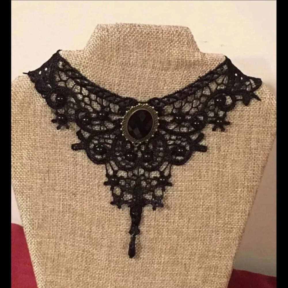 3/$25 ** Black Lace Grand Victorian Choker NWOT